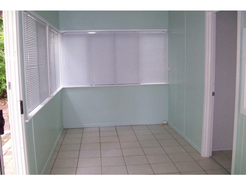 27 The Grove, Magnetic Island QLD 4819