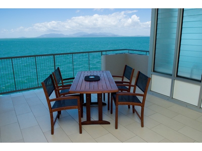 4302/146 Sooning Street (Blue on Blue) NELLY BAY, Magnetic Island QLD 4819