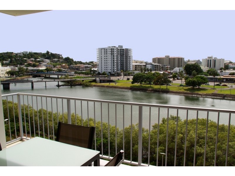 86/11-17 Stanley Street, Townsville City QLD 4810