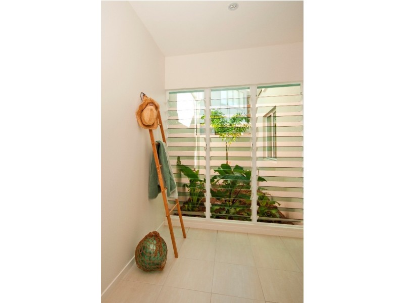 12a Terrace Place NELLY BAY, Magnetic Island QLD 4819