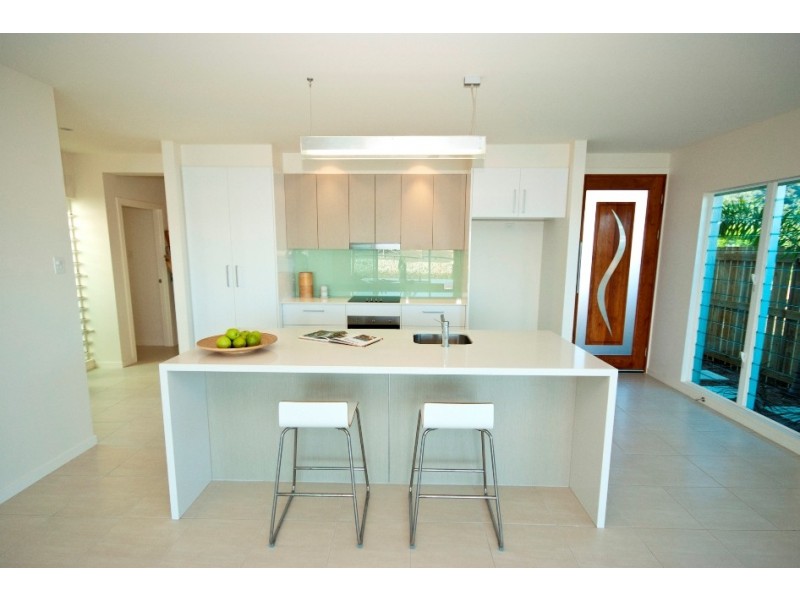 12a Terrace Place NELLY BAY, Magnetic Island QLD 4819