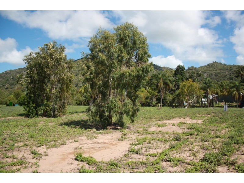 Lot 4, 84 Swensen Street, Horseshoe Bay QLD 4819