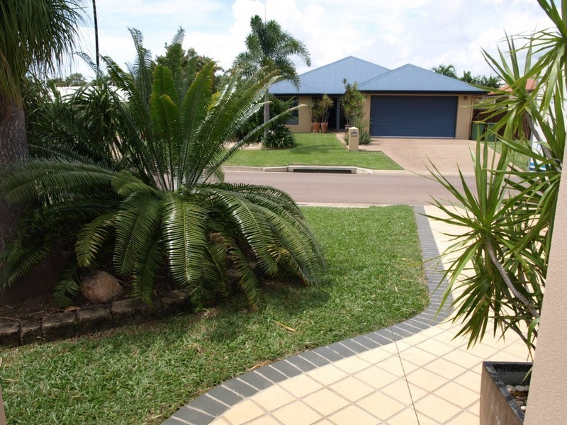 15 Meadowbrook Drive, Aitkenvale QLD 4814