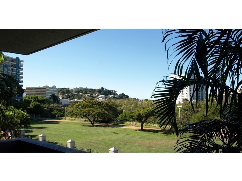 18/11-17 Stanley Street, Townsville City QLD 4810