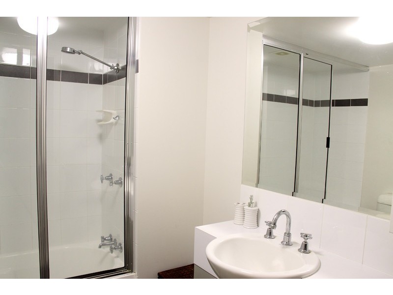 18/11-17 Stanley Street, Townsville City QLD 4810