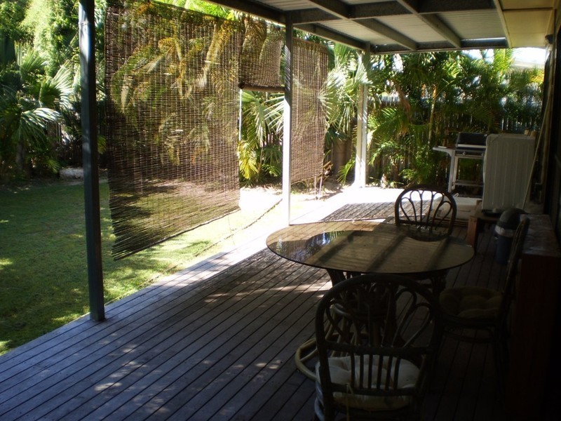 5 Carlson Court  HORSESHOE BAY, Magnetic Island QLD 4819