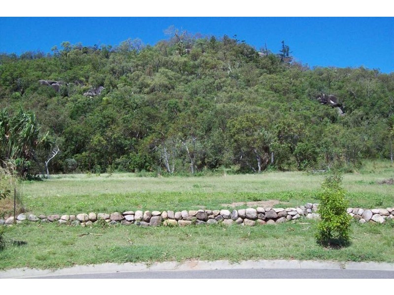 2 Jaydn Court, Magnetic Island QLD 4819