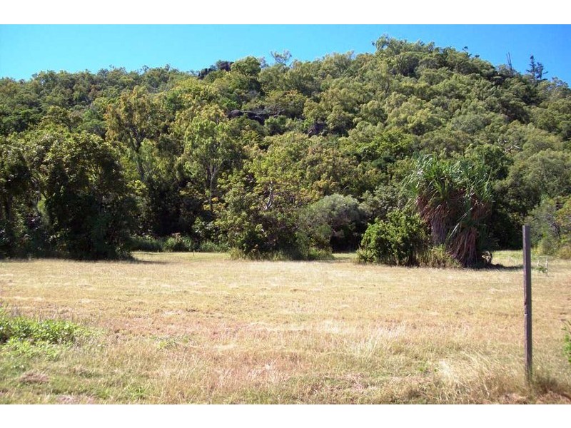 4 Jaydn Court, Magnetic Island QLD 4819