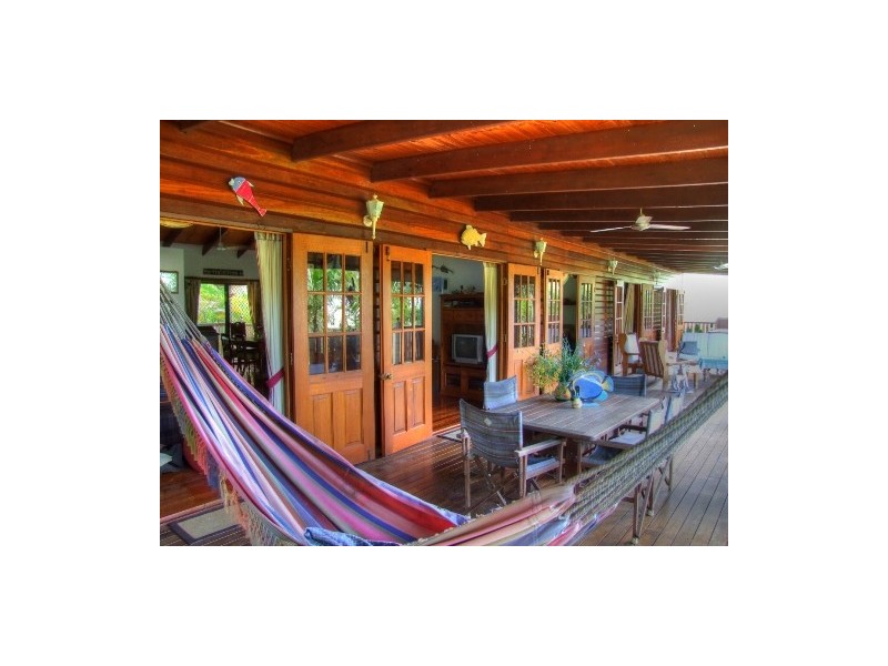 16 Somerset Court, Magnetic Island QLD 4819