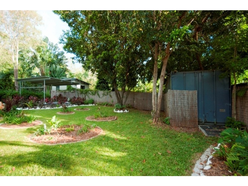 11 Heath Street, Magnetic Island QLD 4819