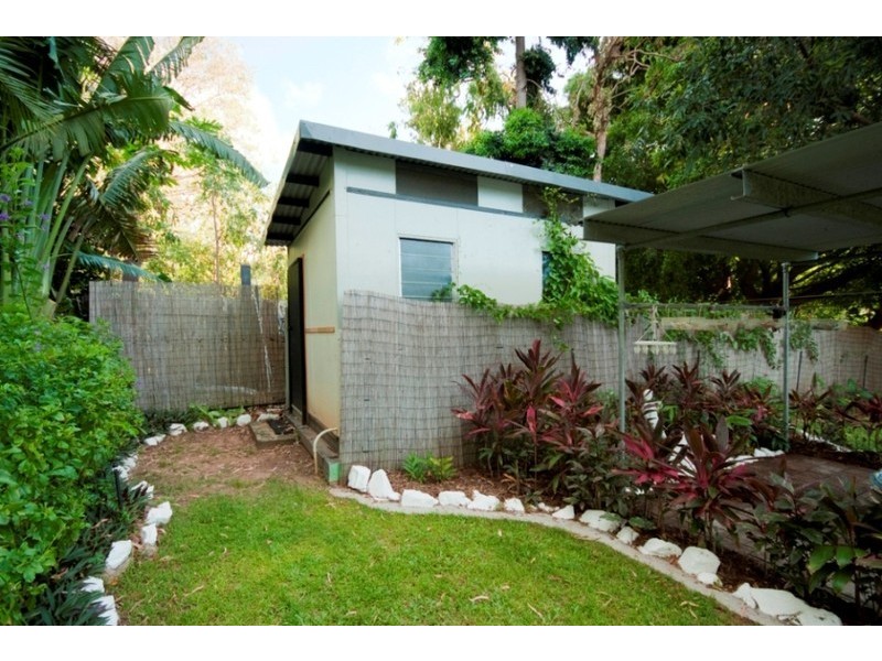 11 Heath Street, Magnetic Island QLD 4819