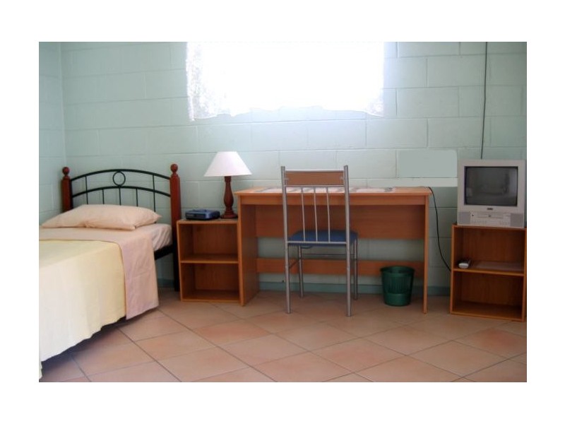 17 The Grove, Magnetic Island QLD 4819