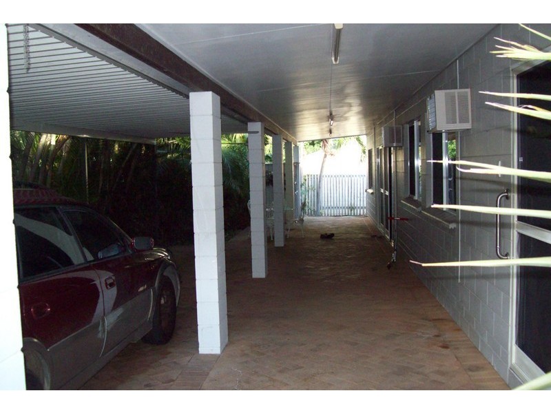 21 Hurst Street, Magnetic Island QLD 4819