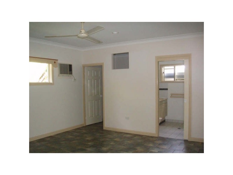 3 Widdowson Crt, Magnetic Island QLD 4819