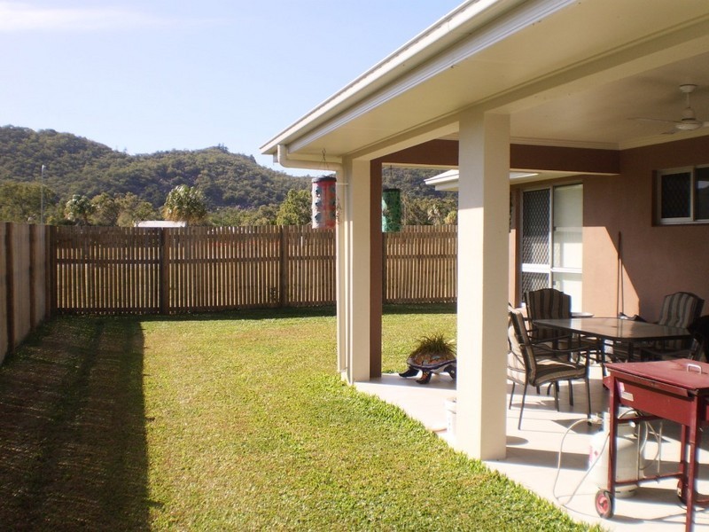 11 Pandanus Drive, Magnetic Island QLD 4819