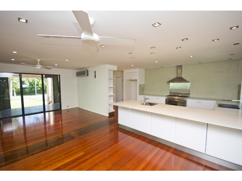 27 Mandalay Avenue, Magnetic Island QLD 4819