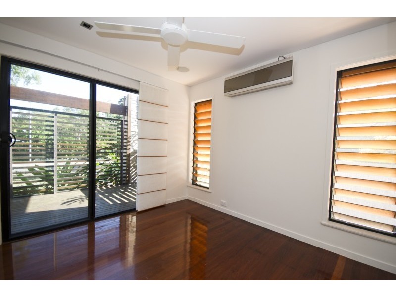 27 Mandalay Avenue, Magnetic Island QLD 4819