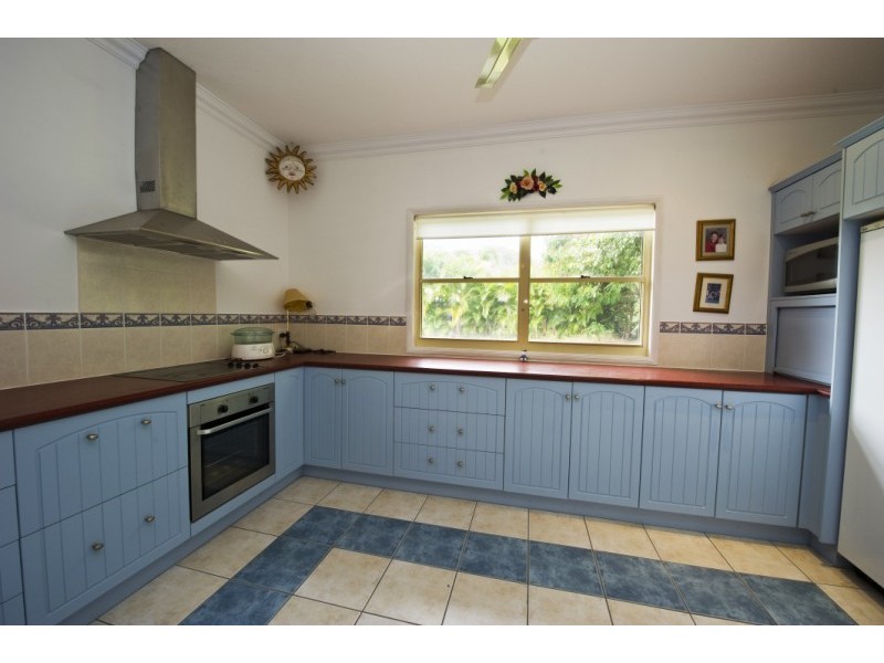 108 Horseshoe Bay Road HORSESHOE BAY, Magnetic Island QLD 4819