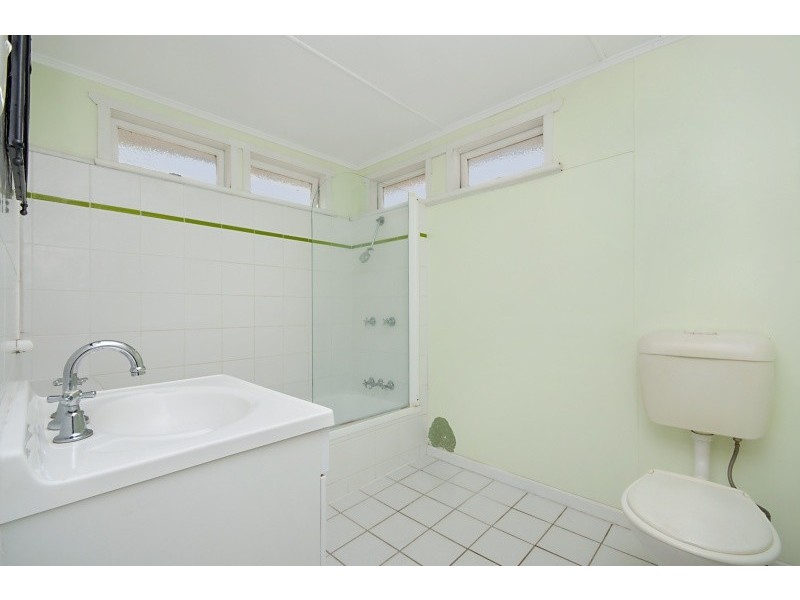 44 Sherriff Street, Hermit Park QLD 4812