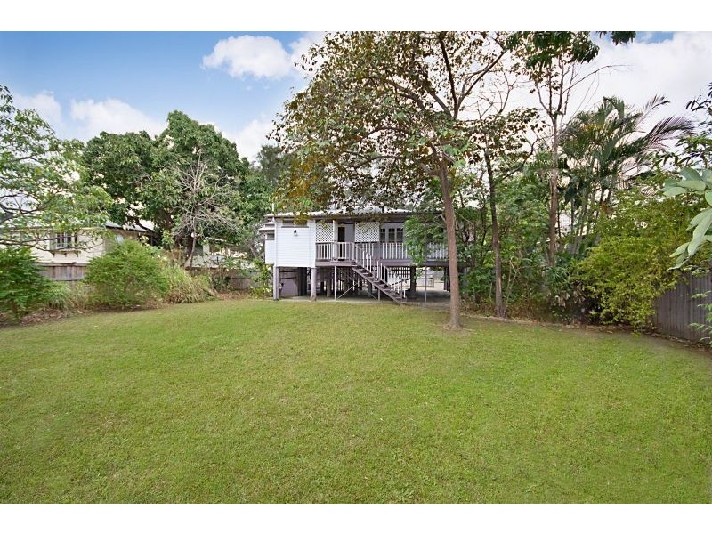 44 Sherriff Street, Hermit Park QLD 4812