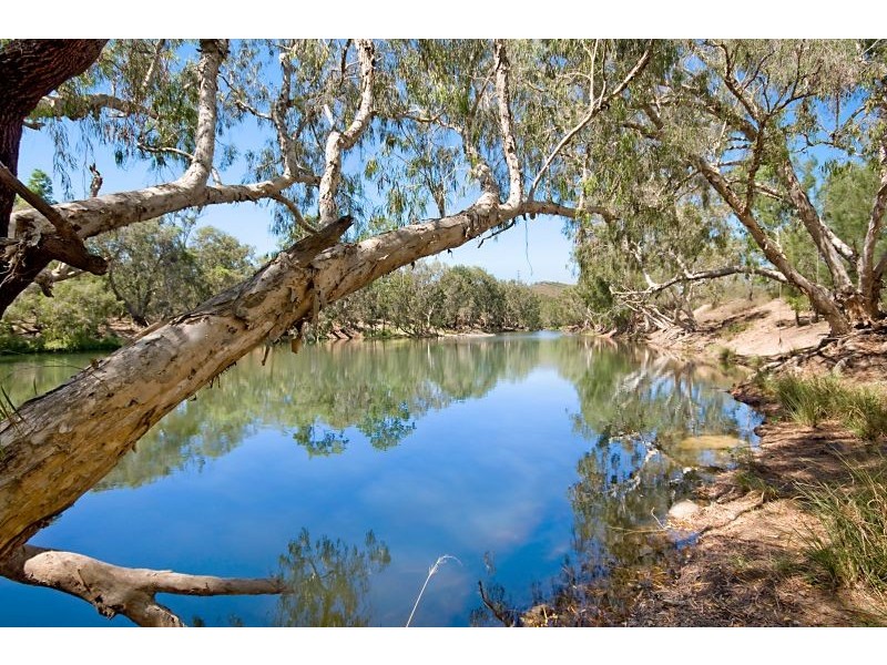 1588 Riverway Drive, Kelso QLD 4815