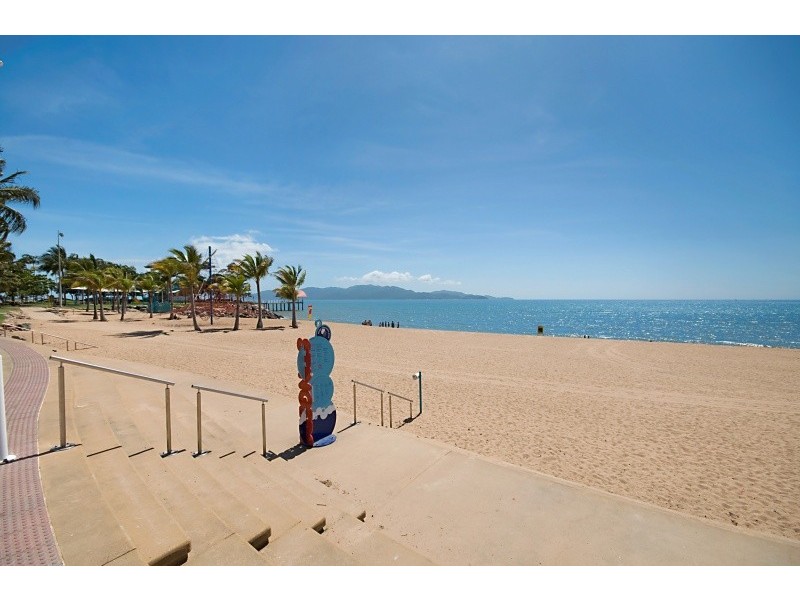 7/98 Mitchell Street, North Ward QLD 4810