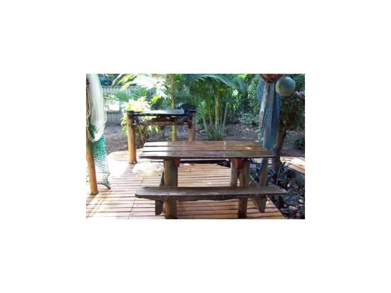 11 Hurst Street  Picnic Bay, Magnetic Island QLD 4819