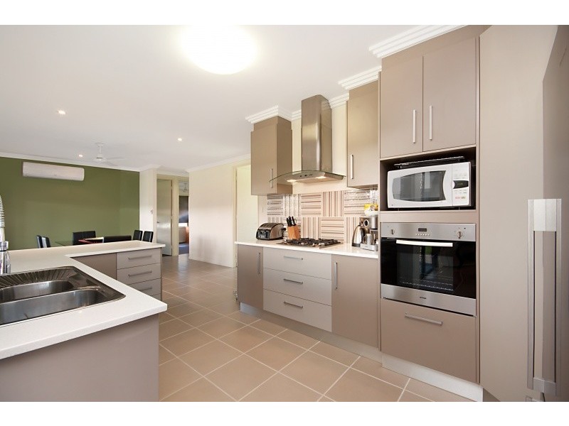 36 Blue Wren Drive, Kelso QLD 4815