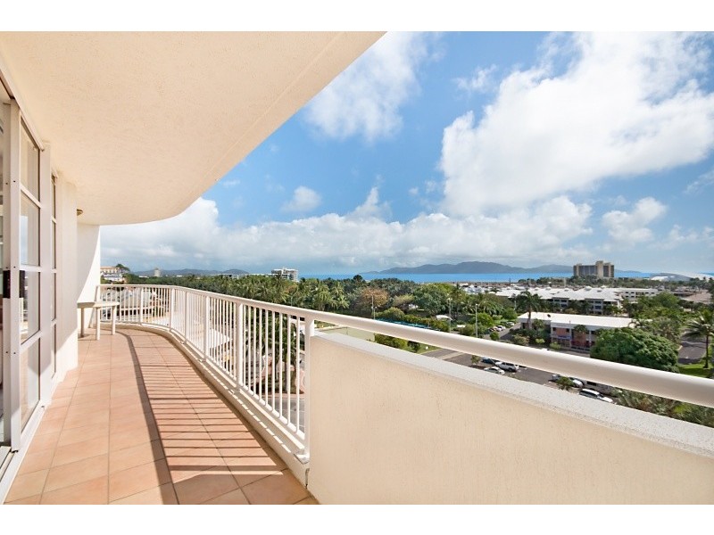 8A/ 3-7 The Strand, Townsville City QLD 4810