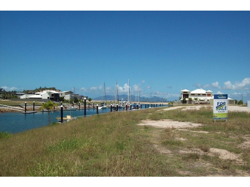 22F The Esplanade, Magnetic Island QLD 4819