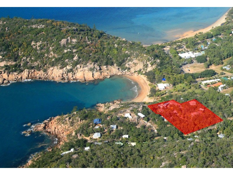 7-11 Olympus Crescent, Arcadia, Magnetic Island QLD 4819