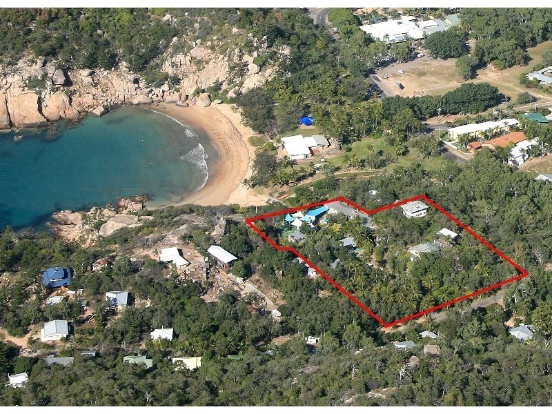 7-11 Olympus Crescent, Arcadia, Magnetic Island QLD 4819