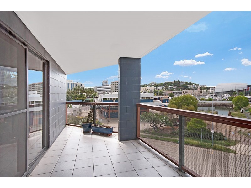 22/33-35  Mcilwraith Street, South Townsville QLD 4810