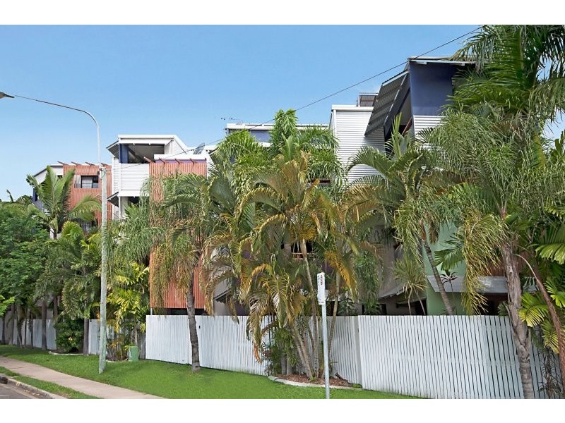 22/33-35  Mcilwraith Street, South Townsville QLD 4810