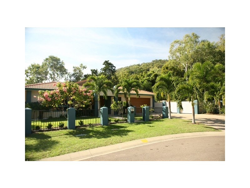 1 Apjohn Street, Magnetic Island QLD 4819