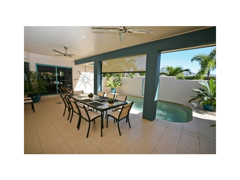1 Apjohn Street, Magnetic Island QLD 4819