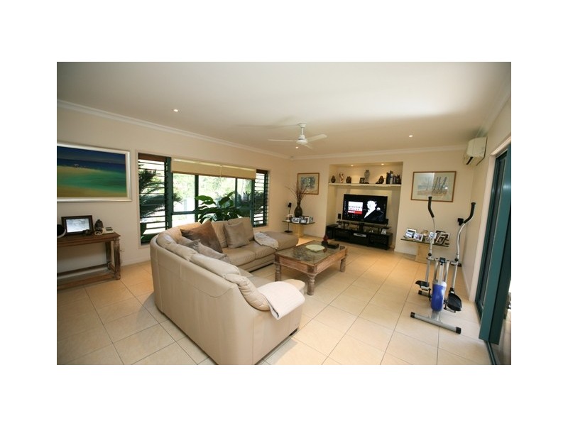 1 Apjohn Street, Magnetic Island QLD 4819
