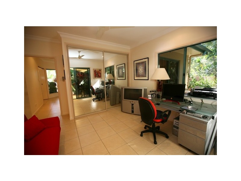 1 Apjohn Street, Magnetic Island QLD 4819