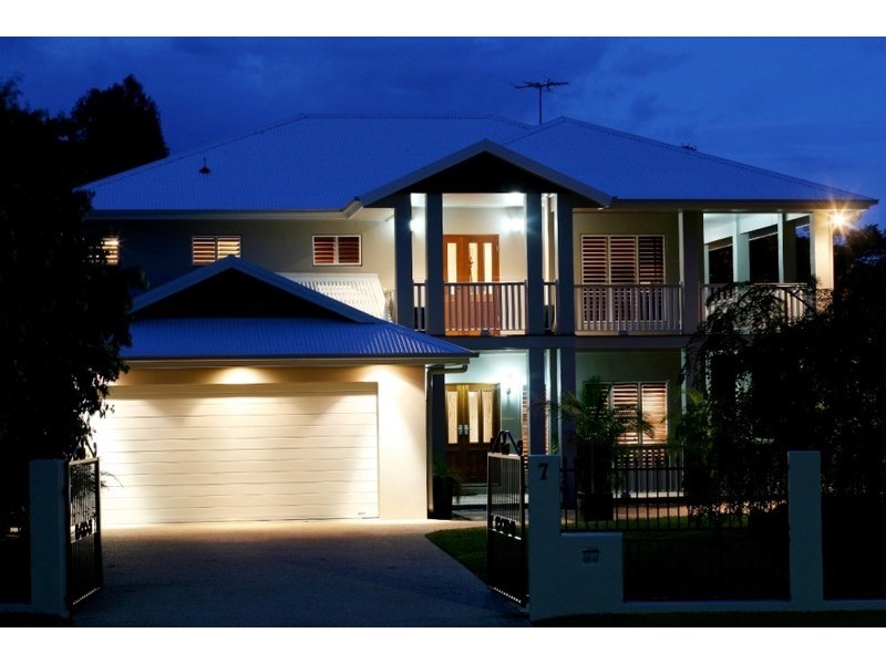 7 Riverbend Drive, Douglas QLD 4814