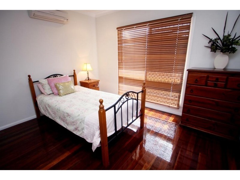 7 Riverbend Drive, Douglas QLD 4814
