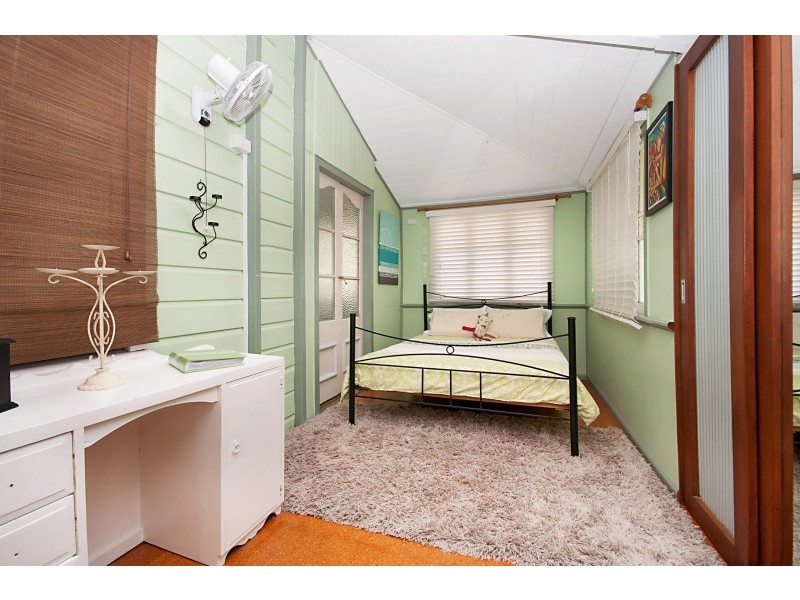 48 Ackers Street, Hermit Park QLD 4812