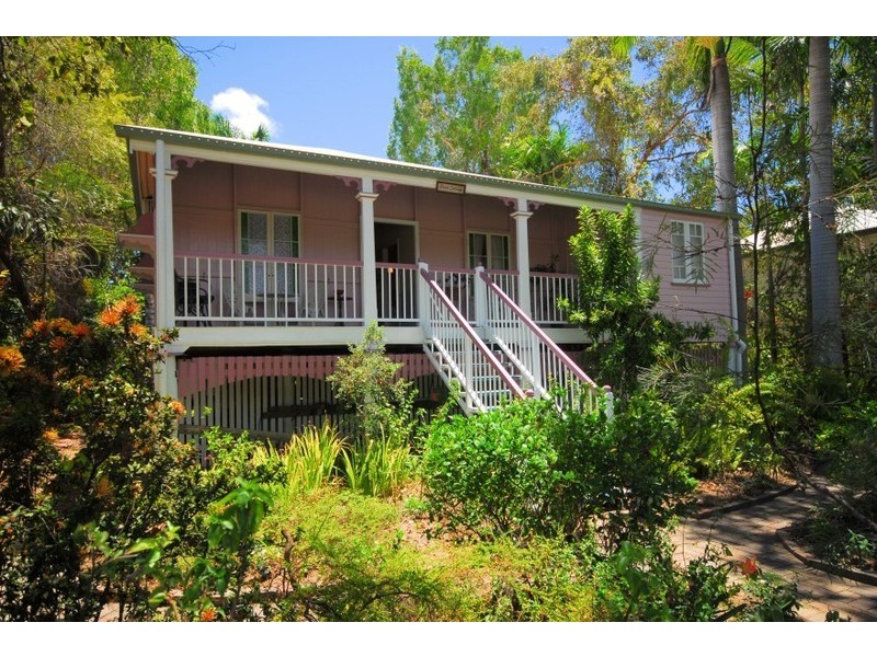 26  Sturges Street, Hermit Park QLD 4812