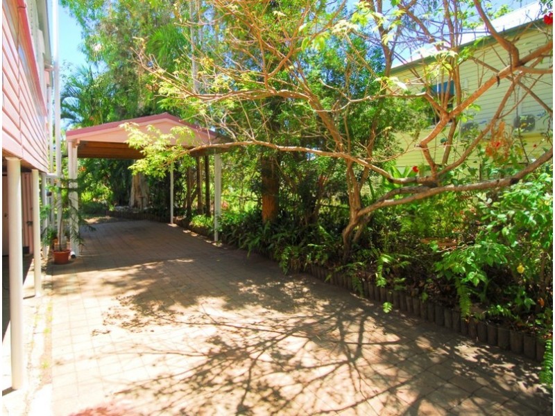 26  Sturges Street, Hermit Park QLD 4812