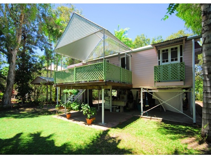 26  Sturges Street, Hermit Park QLD 4812