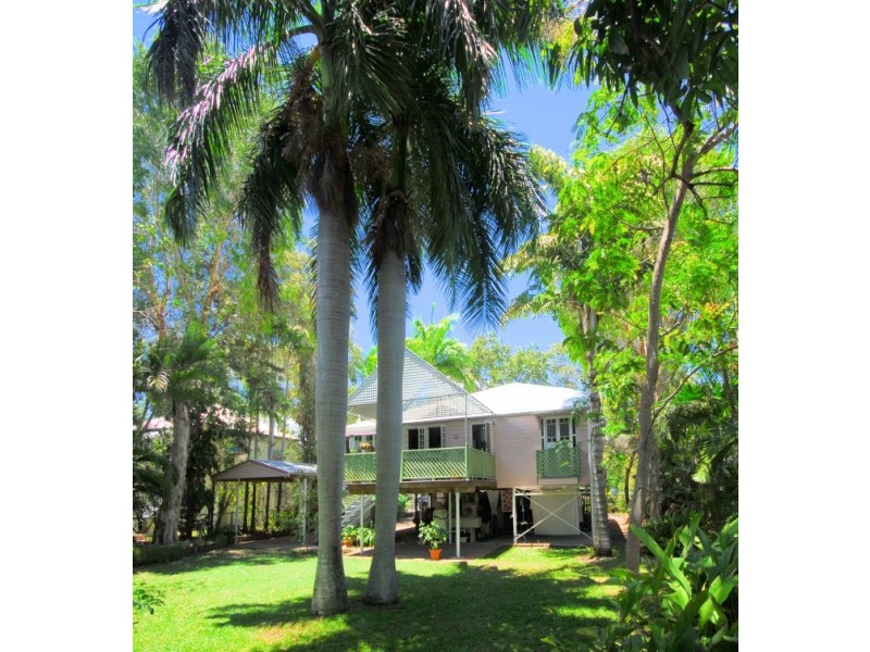 26  Sturges Street, Hermit Park QLD 4812