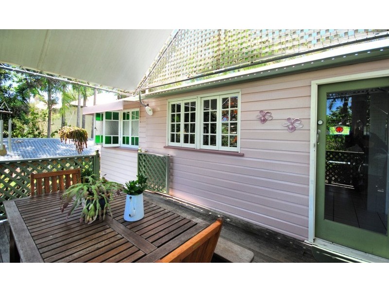 26  Sturges Street, Hermit Park QLD 4812