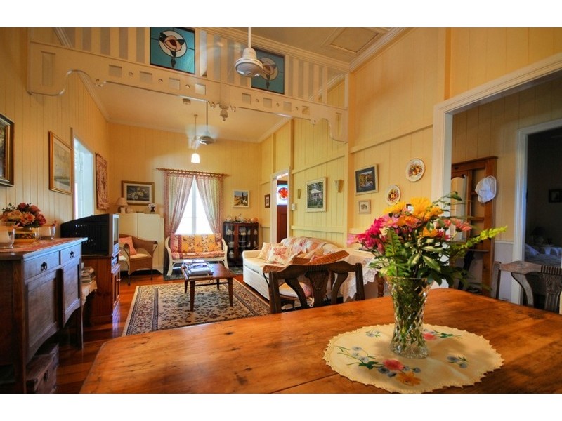 26  Sturges Street, Hermit Park QLD 4812