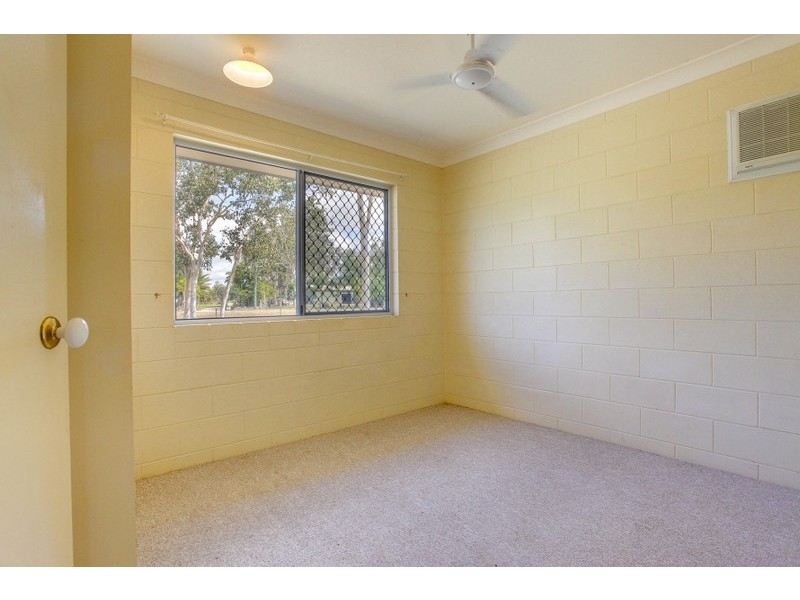 229 Kelso Drive, Kelso QLD 4815