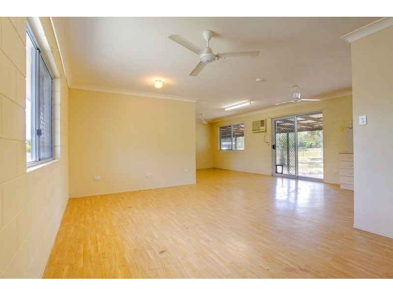 229 Kelso Drive, Kelso QLD 4815