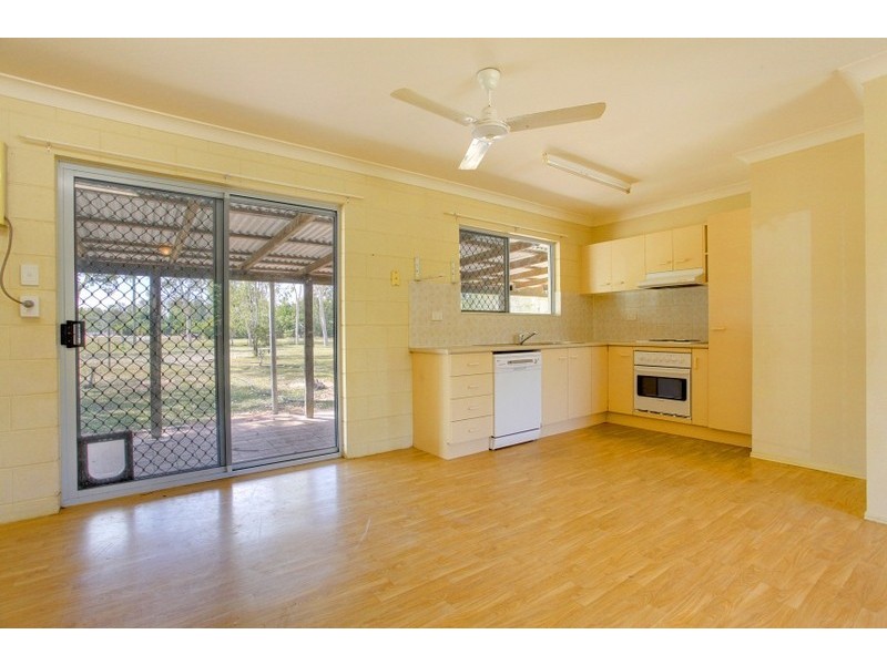 229 Kelso Drive, Kelso QLD 4815